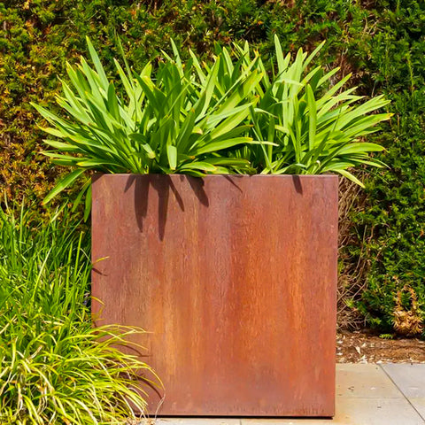 Square Corten Steel Garden Planter, Modern & Contemporary Feel, Outdoor Garden Decoration Ideal for Specimen Plants. Various Sizes Available